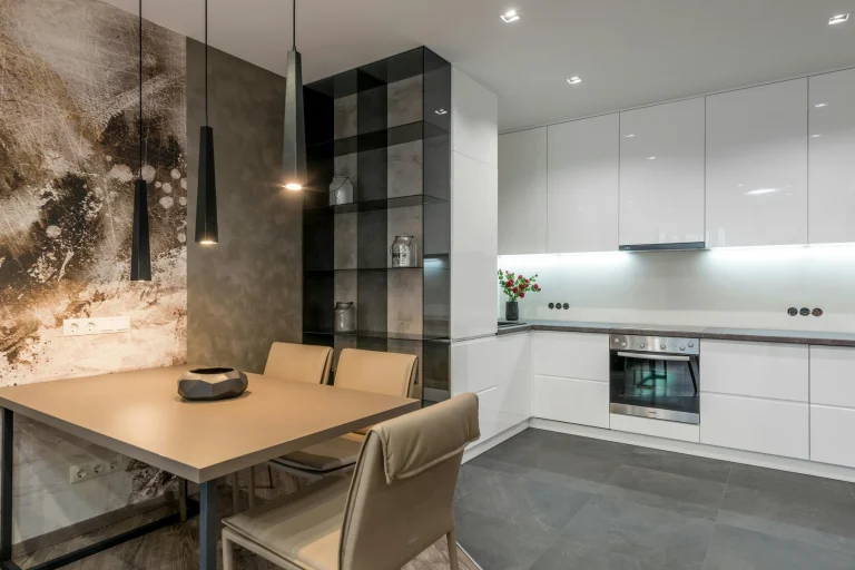 Custom Kitchen (TTDI, KL)